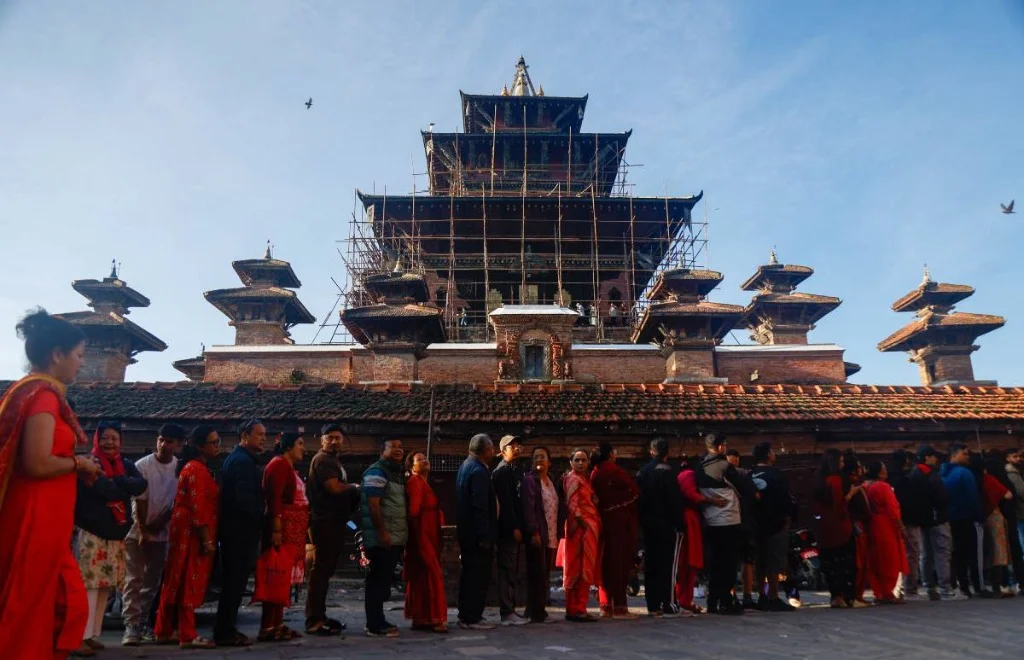 तलेजु भवानी मन्दिरमा महानवमीका अवसरमा दर्शनार्थीहरूको भीड